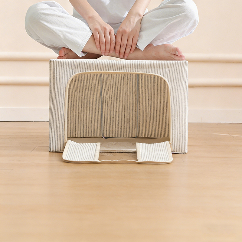 Moistureproof Linen Storage Box with Steel Frame